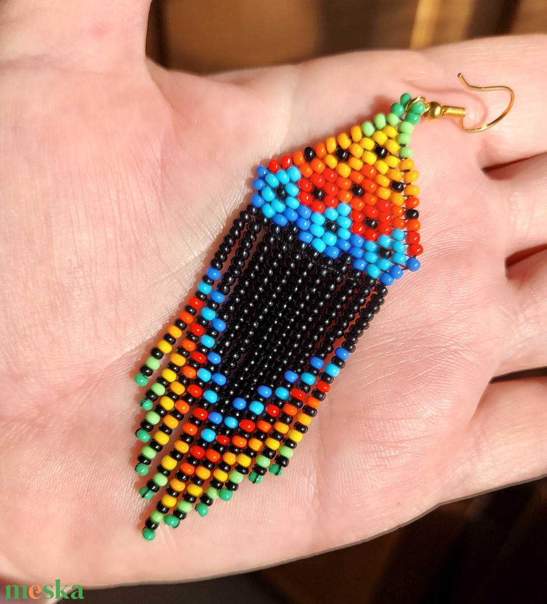 Szivárványvirágos gyöngyfülbevaló - ékszer - fülbevaló - rojtos fülbevaló - Meska.hu