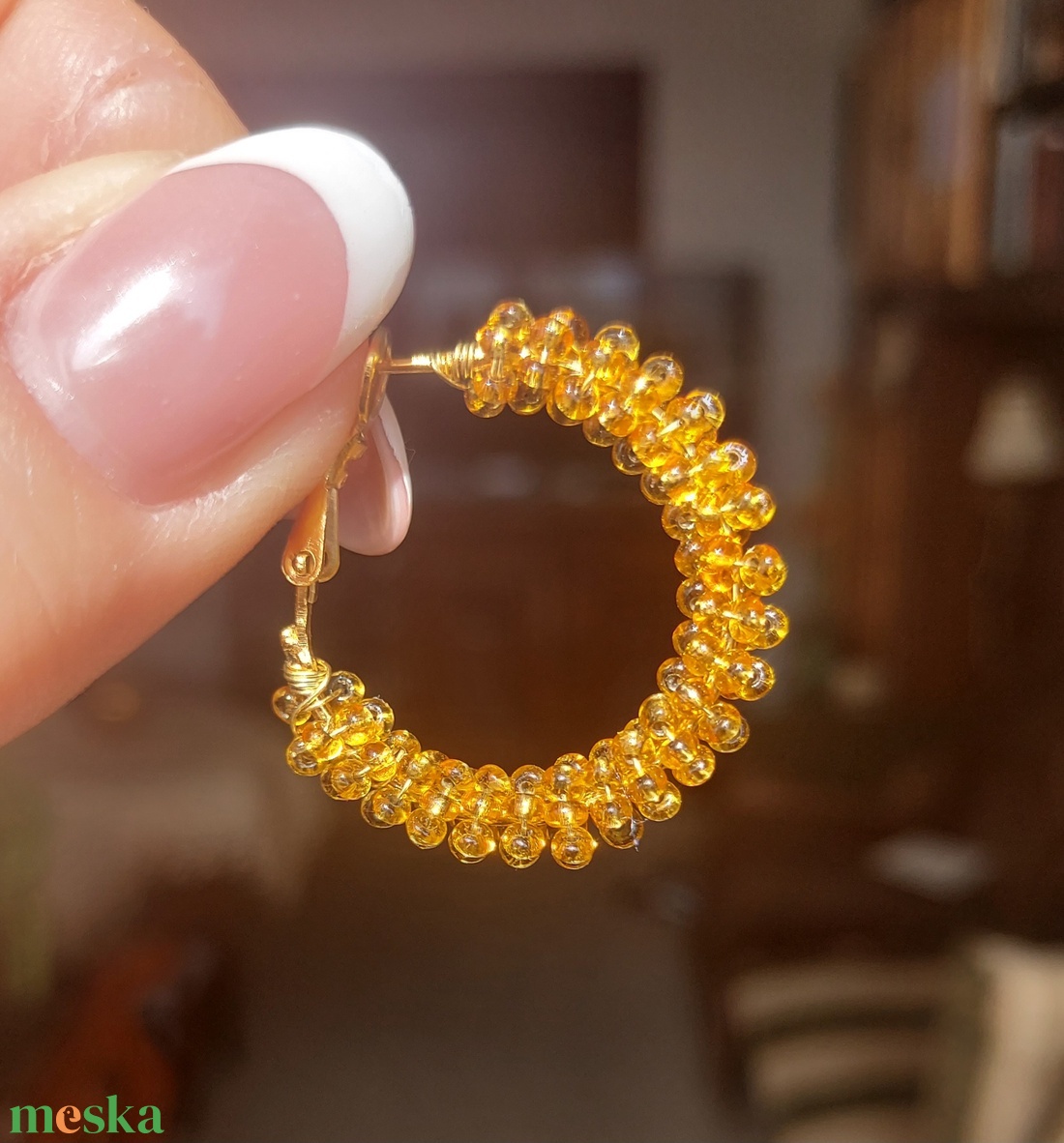 Arany gyöngyös karika fülbevaló - ékszer - fülbevaló - karika fülbevaló - Meska.hu