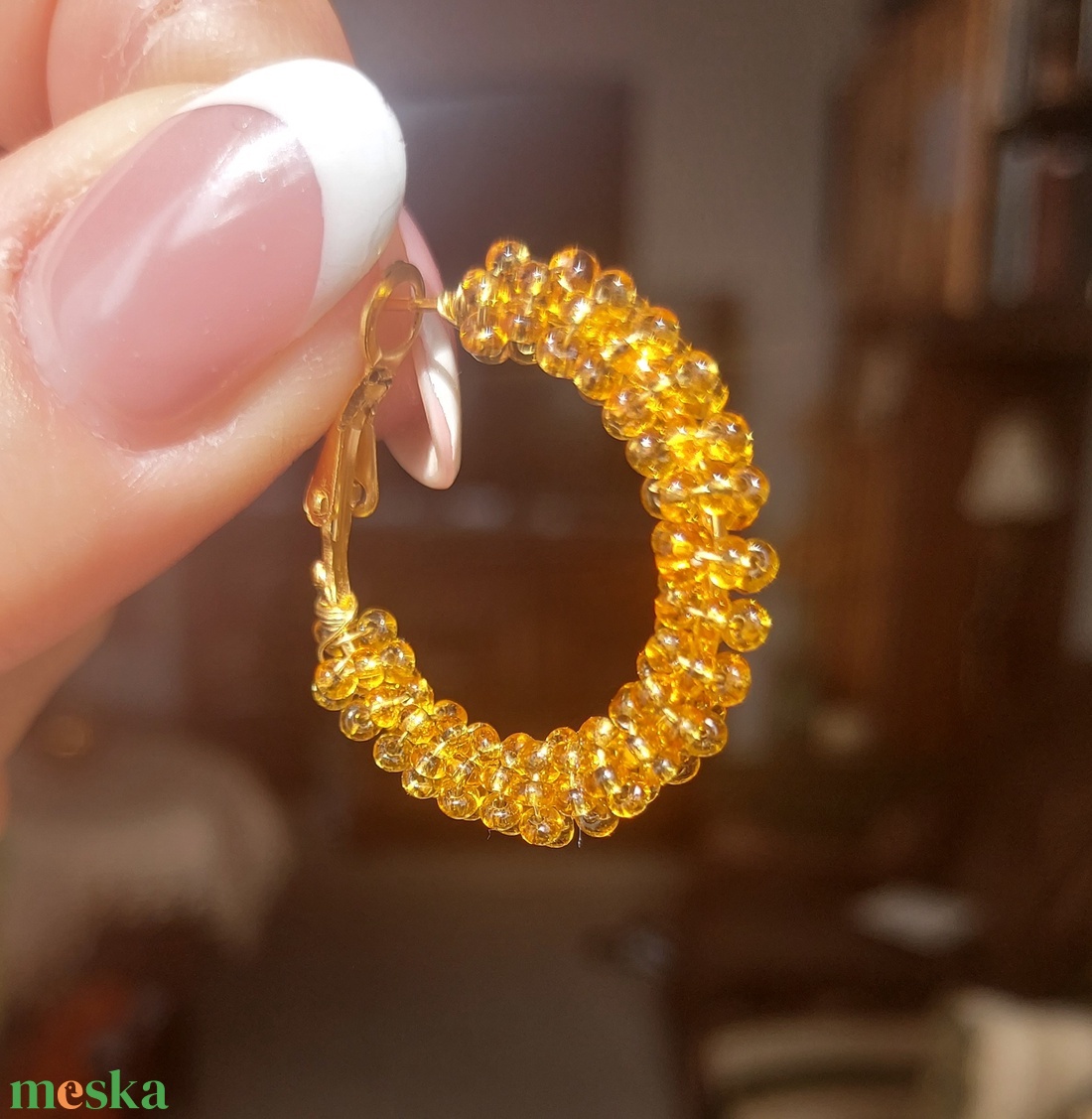 Arany gyöngyös karika fülbevaló - ékszer - fülbevaló - karika fülbevaló - Meska.hu