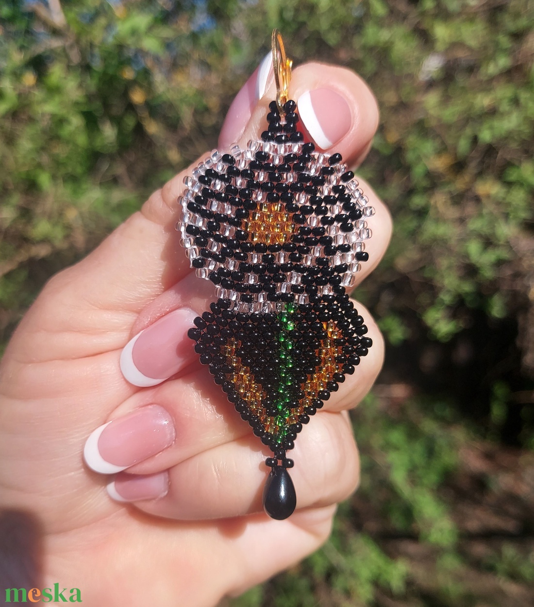 Pitypangos gyöngyfülbevaló - ékszer - fülbevaló - lógó fülbevaló - Meska.hu