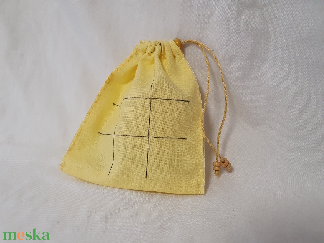 Amőba társasjáték - játék & sport - táblajáték és kártyajáték - társasjátékok - Meska.hu