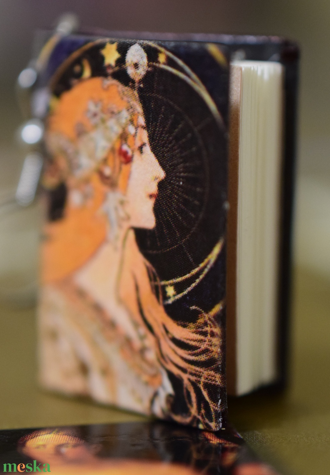 Könyv fülbevaló (Álmodozás) - ékszer - fülbevaló - lógó fülbevaló - Meska.hu