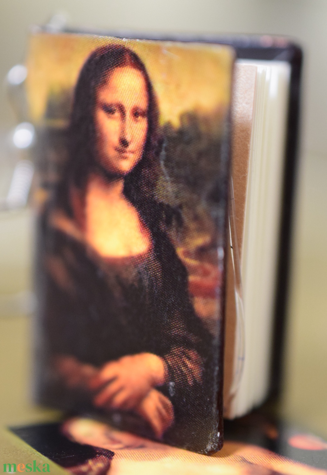 Könyv fülbevaló (Mona Lisa) - ékszer - fülbevaló - lógó fülbevaló - Meska.hu
