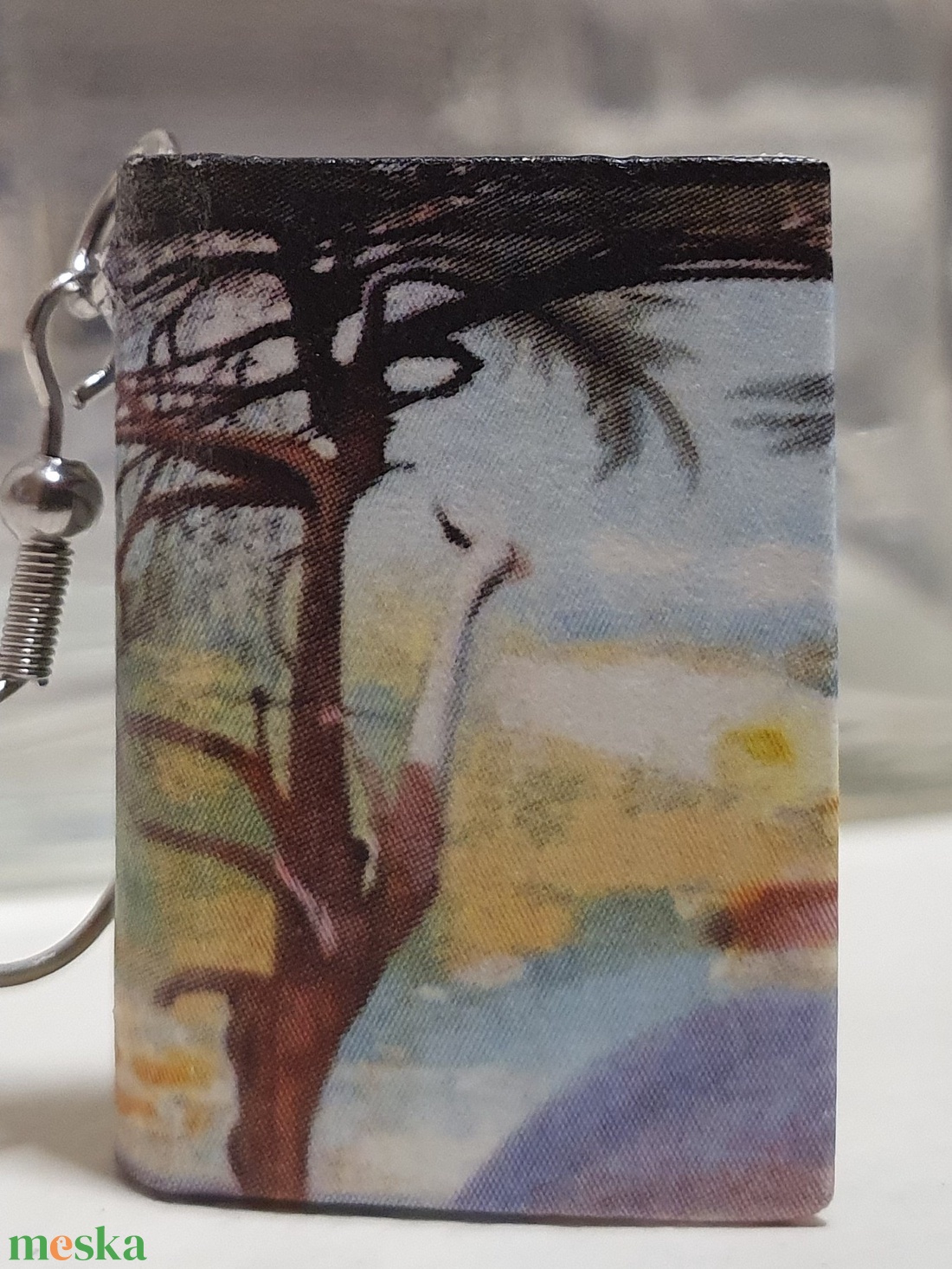 Könyv fülbevaló (cédrus) - ékszer - fülbevaló - lógó fülbevaló - Meska.hu