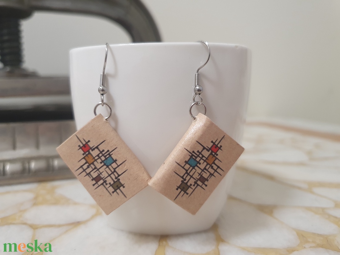 Könyv fülbevaló  - ékszer - fülbevaló - lógó fülbevaló - Meska.hu