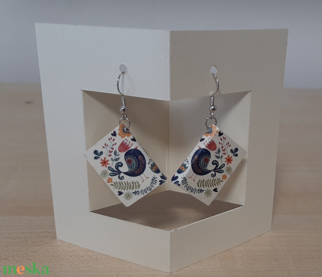 Könyv fülbevaló (madaras) - ékszer - fülbevaló - lógó fülbevaló - Meska.hu