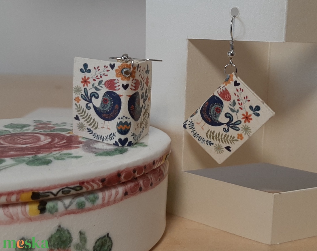 Könyv fülbevaló (madaras) - ékszer - fülbevaló - lógó fülbevaló - Meska.hu