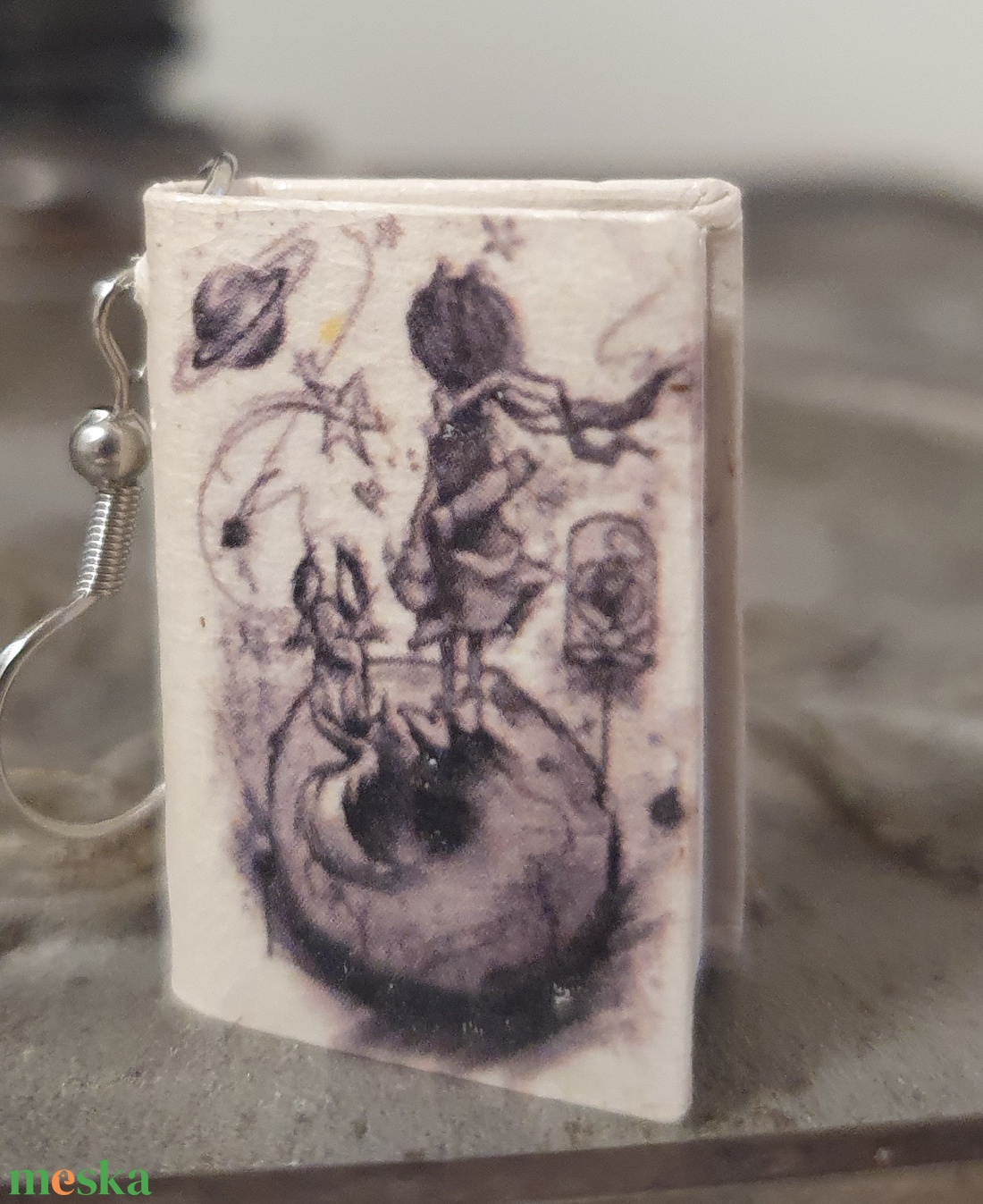 Kis herceg könyv fülbevaló - ékszer - fülbevaló - lógó fülbevaló - Meska.hu