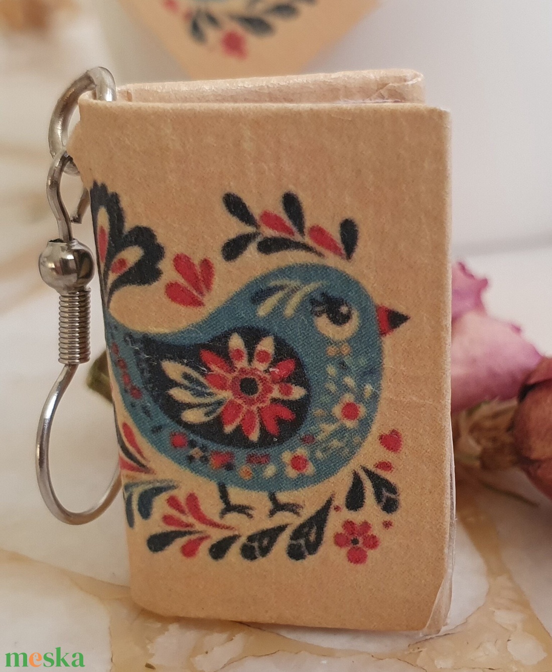 Könyv fülbevaló (népi madaras) - ékszer - fülbevaló - lógó fülbevaló - Meska.hu