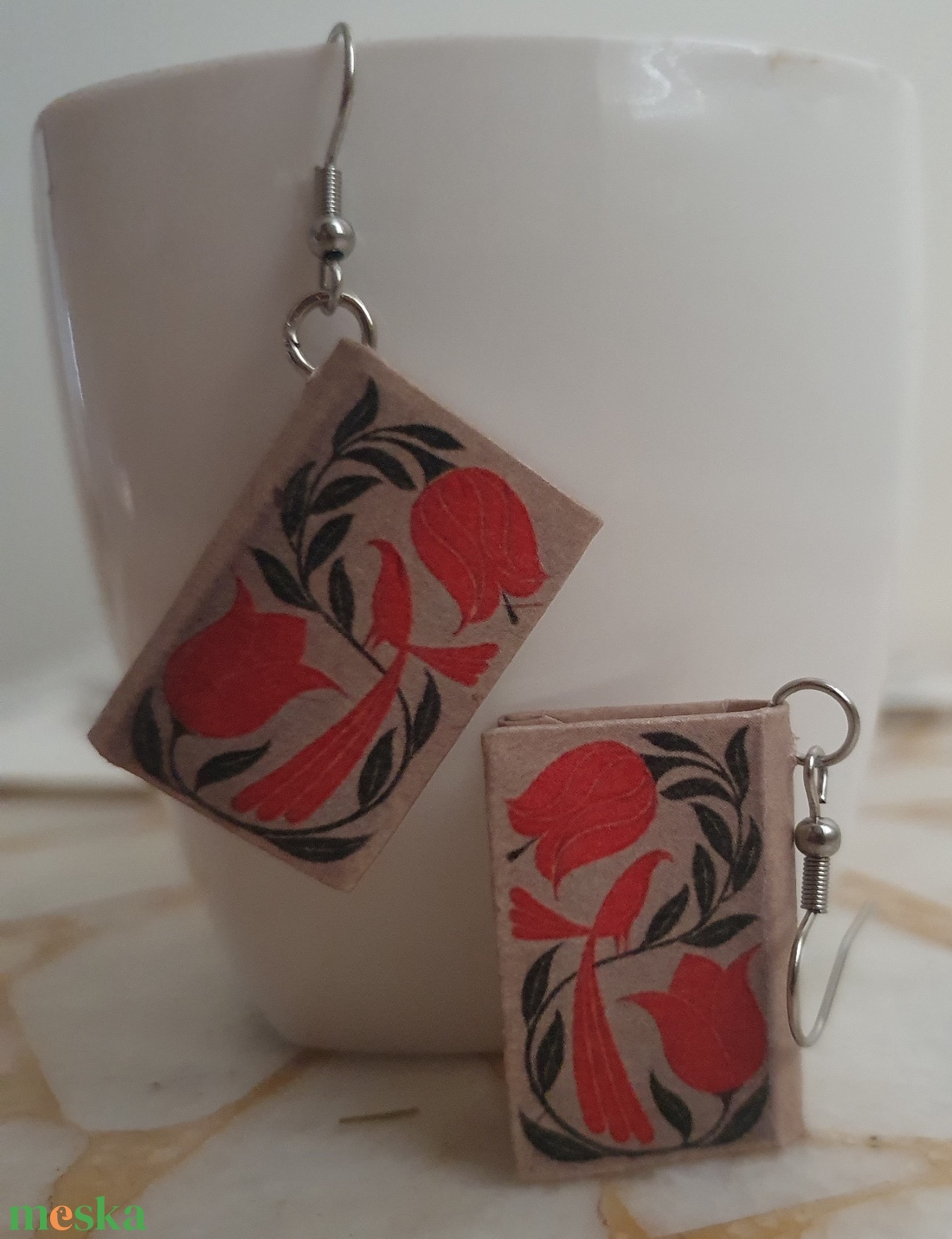 Könyv fülbevaló  - ékszer - fülbevaló - lógó fülbevaló - Meska.hu