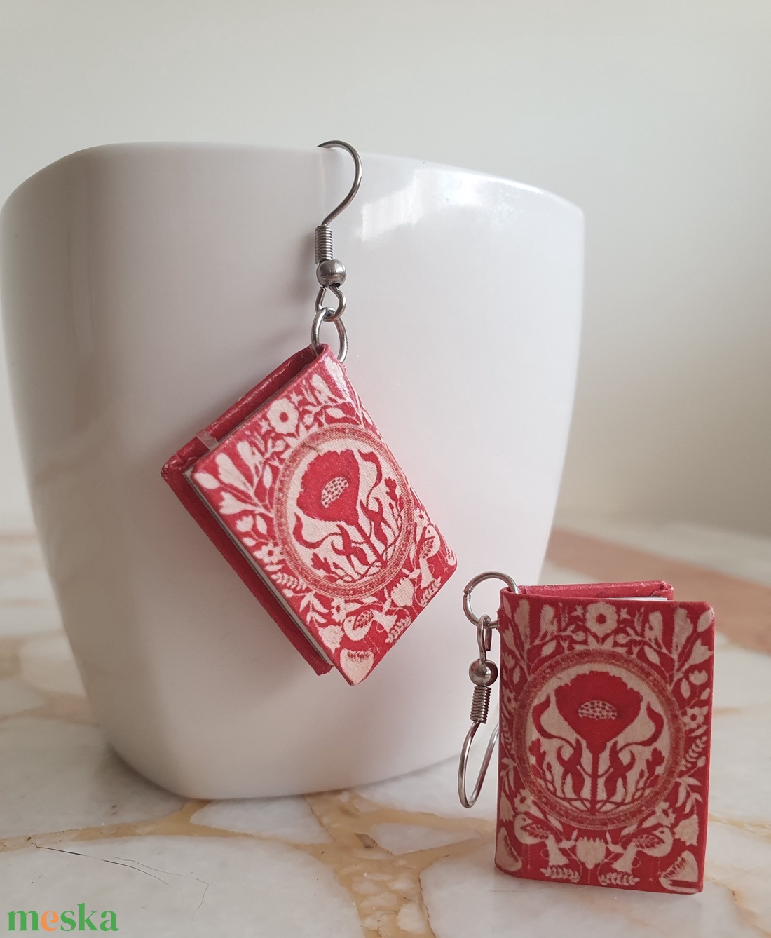 Könyv fülbevaló  - ékszer - fülbevaló - lógó fülbevaló - Meska.hu