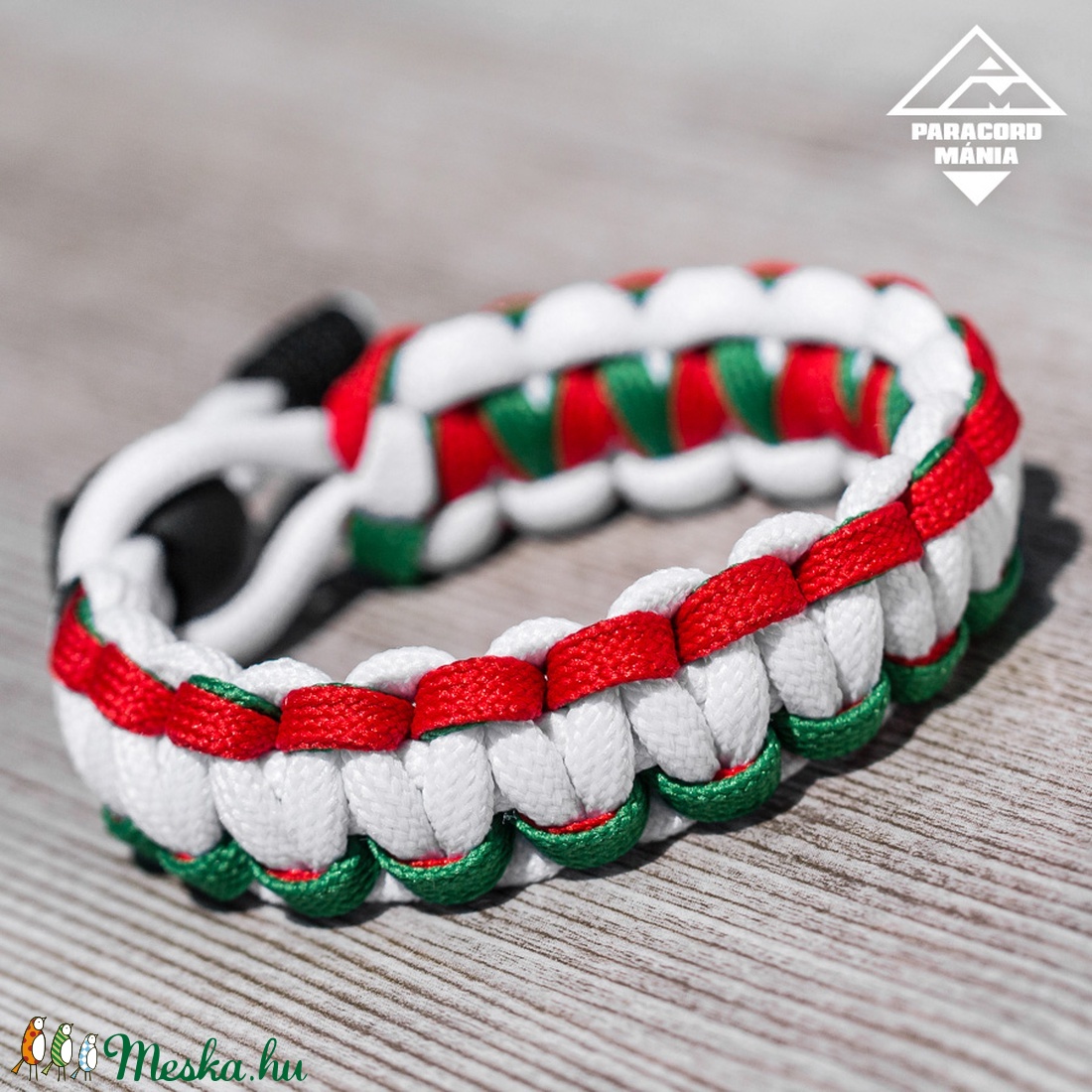 - Magyar - paracord karkötő -  - Meska.hu
