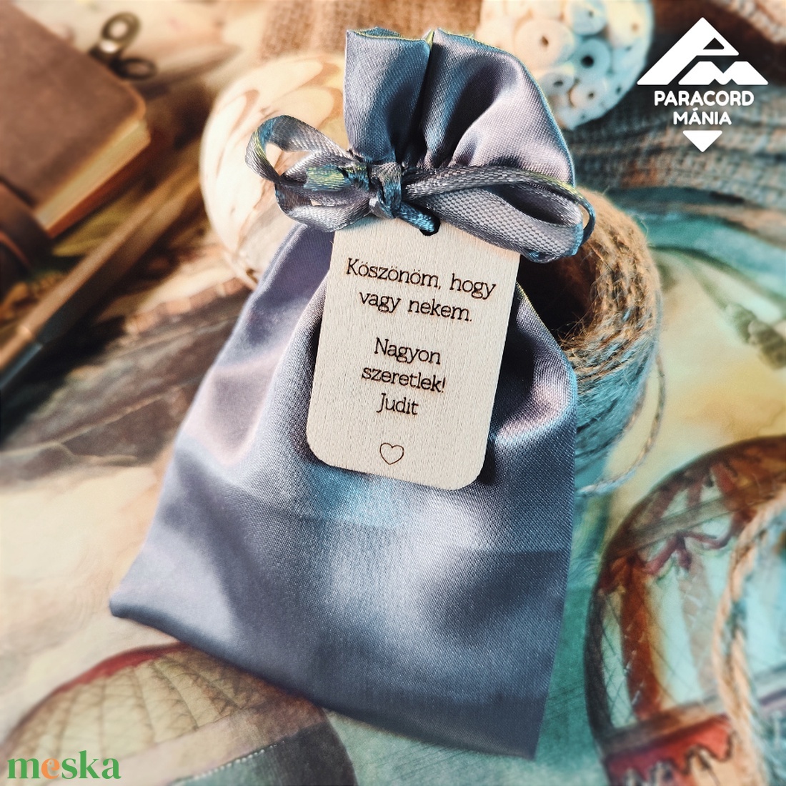 Gravírozható kör medálos páros karkötő, egyedi szöveggel, Expressz határidővel, választható színekben (2 db) gravírozott - ékszer - karkötő - névre szóló karkötő - Meska.hu