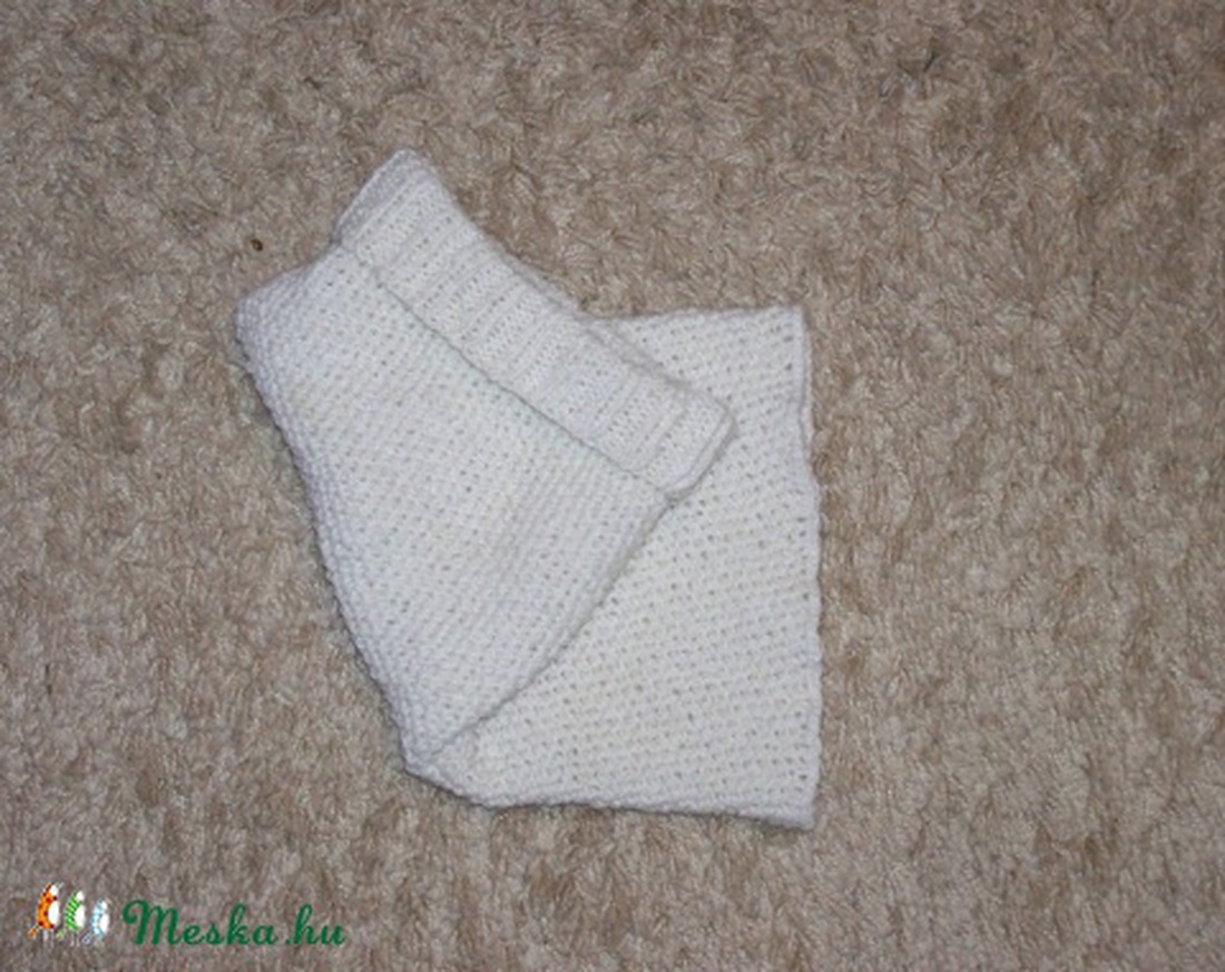 Csősapka (törtfehér) -  - Meska.hu