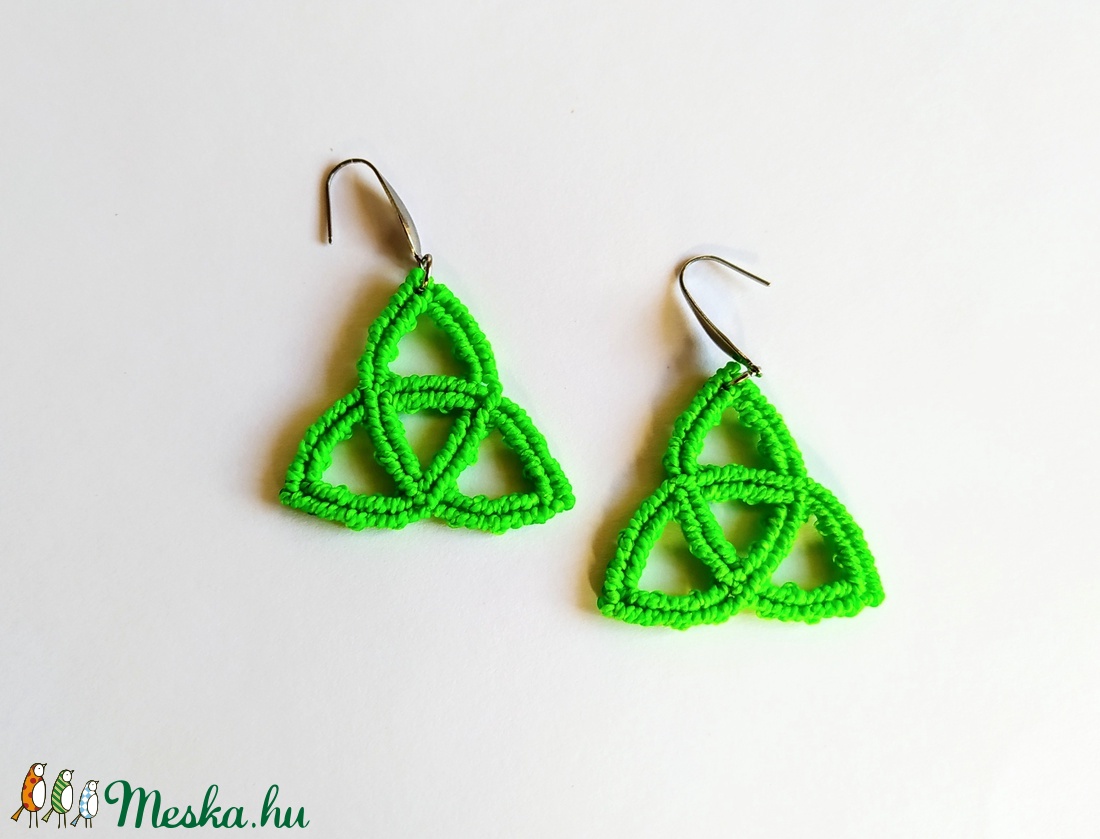 Triquetra - ékszer - fülbevaló - lógó fülbevaló - Meska.hu Triquetra - ékszer - fülbevaló - lógó fülbevaló - Meska.hu