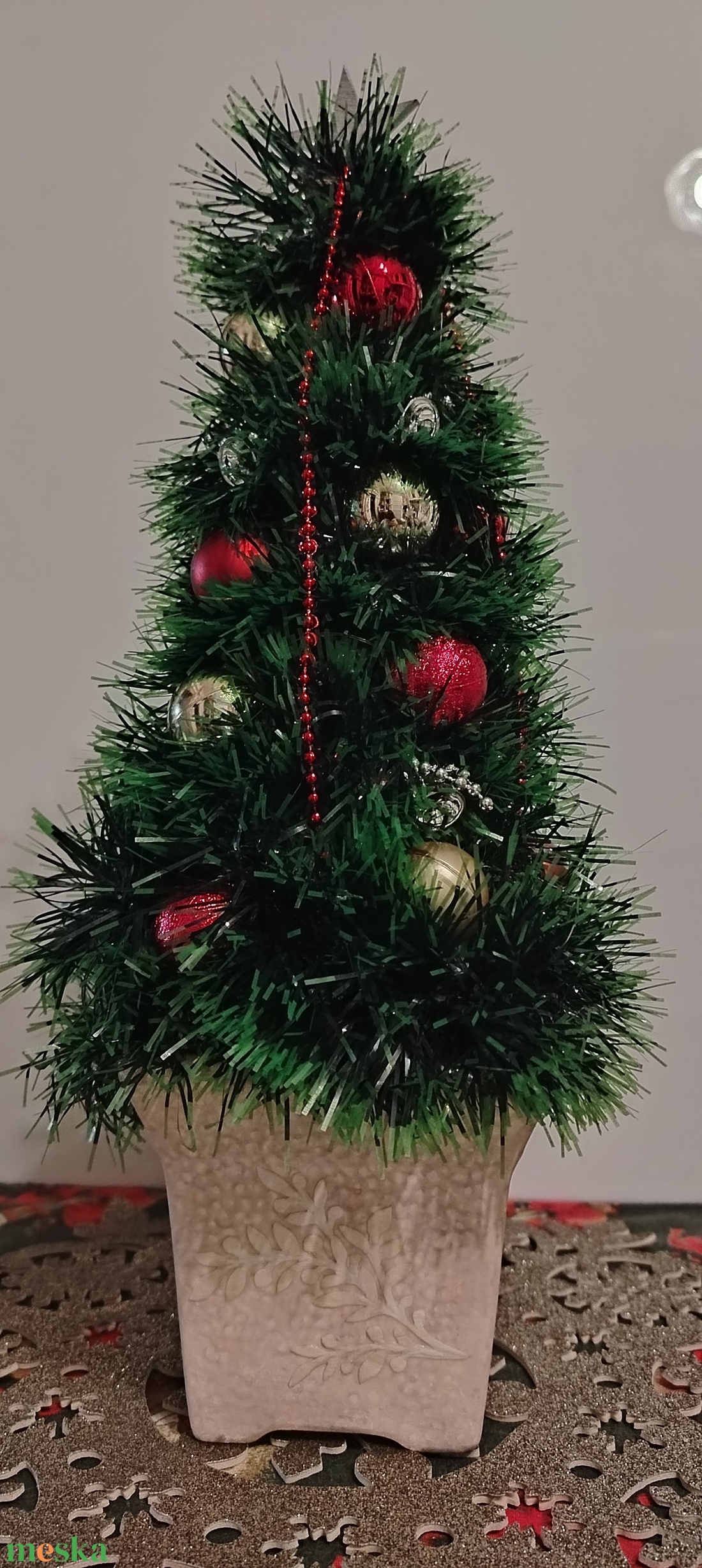 Egyedi, kézzel készült világító karácsonyi asztal dísz-piros/arany/ezüst díszítéssel - karácsony - karácsonyi lakásdekoráció - ünnepi asztaldekoráció - Meska.hu Egyedi, kézzel készült világító karácsonyi asztal dísz-piros/arany/ezüst díszítéssel - karácsony - karácsonyi lakásdekoráció - ünnepi asztaldekoráció - Meska.hu