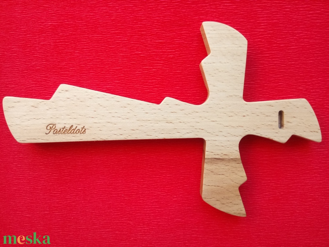 Modern fali kereszt, fából készült feszület 18.5 cm - otthon & életmód - vallás - kereszt - Meska.hu