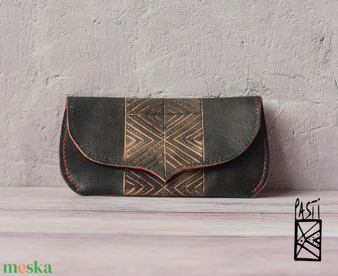 Fekete-piros tárca, zsepitartó, bérlettok - táska & tok - pénztárca & más tok - kártyatartó & irattartó - Meska.hu