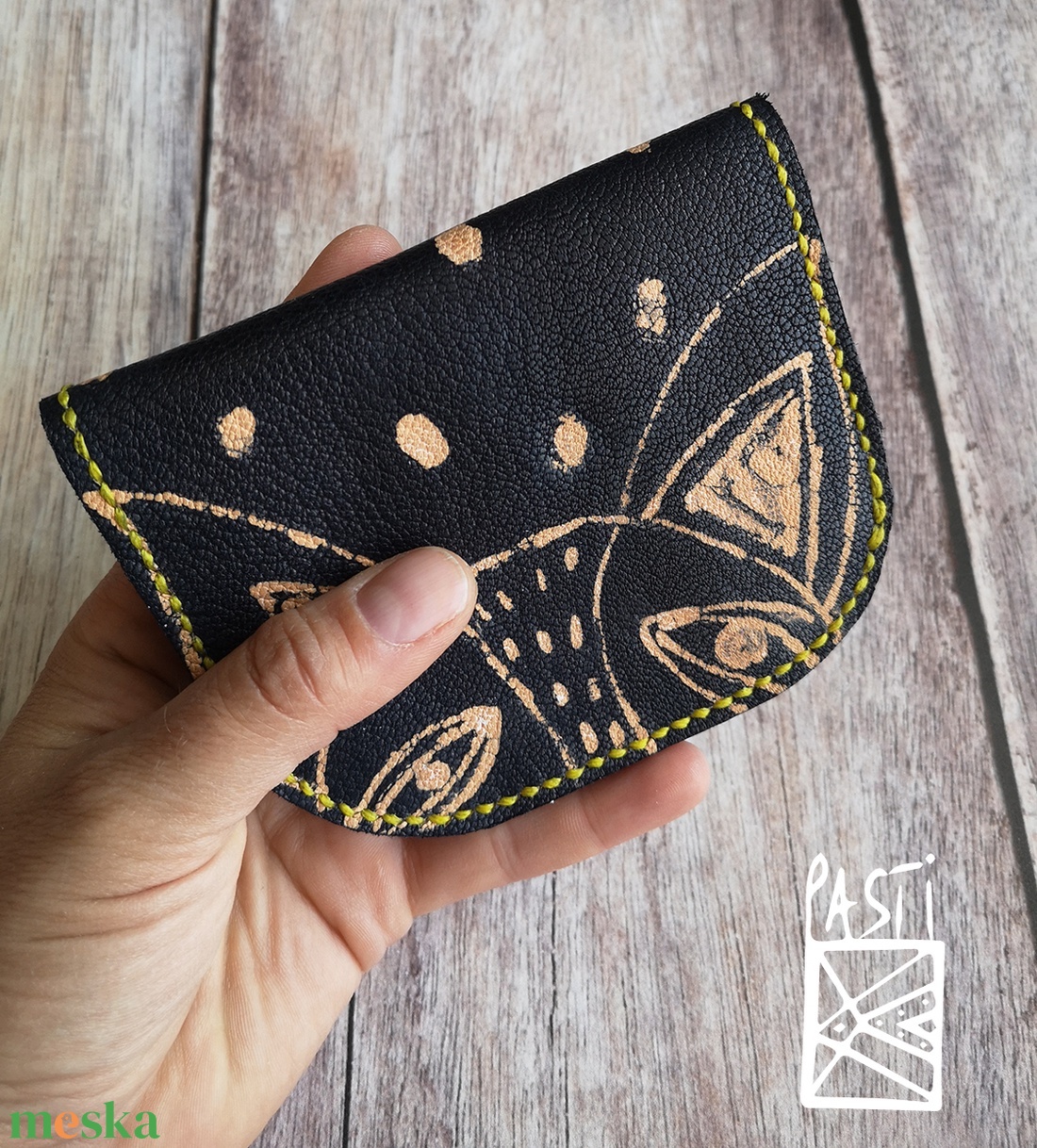 Kis pénztárca, irattárca, zsepitartó stb. kutyás mintával - táska & tok - pénztárca & más tok - kártyatartó & irattartó - Meska.hu