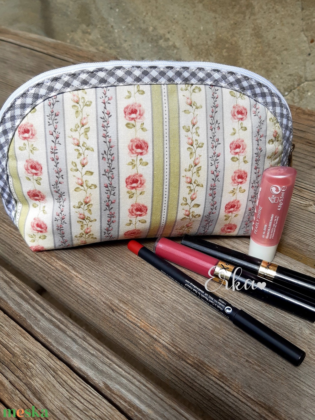 Rózsás neszesszer kreatív alkotócsomag - diy (csináld magad) - egységcsomag - Meska.hu