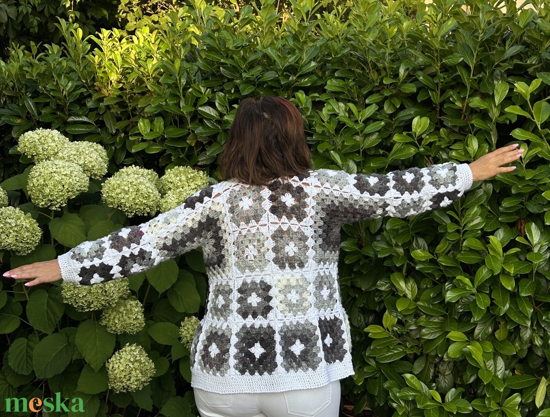 Erka  Kabátmesék:  Kőszerenád (40/42) - ruha & divat - női ruha - kardigánok - Meska.hu