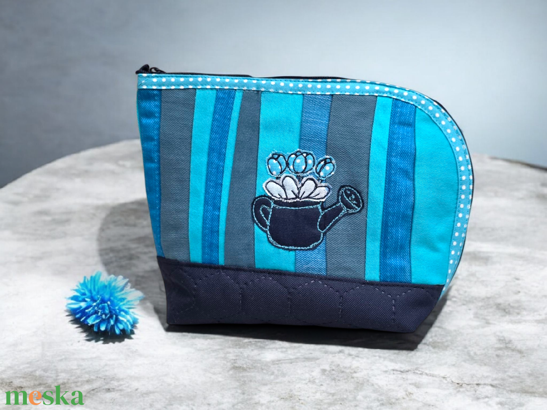 Türkiz tulipános csíkos neszi  - táska & tok - neszesszer - Meska.hu