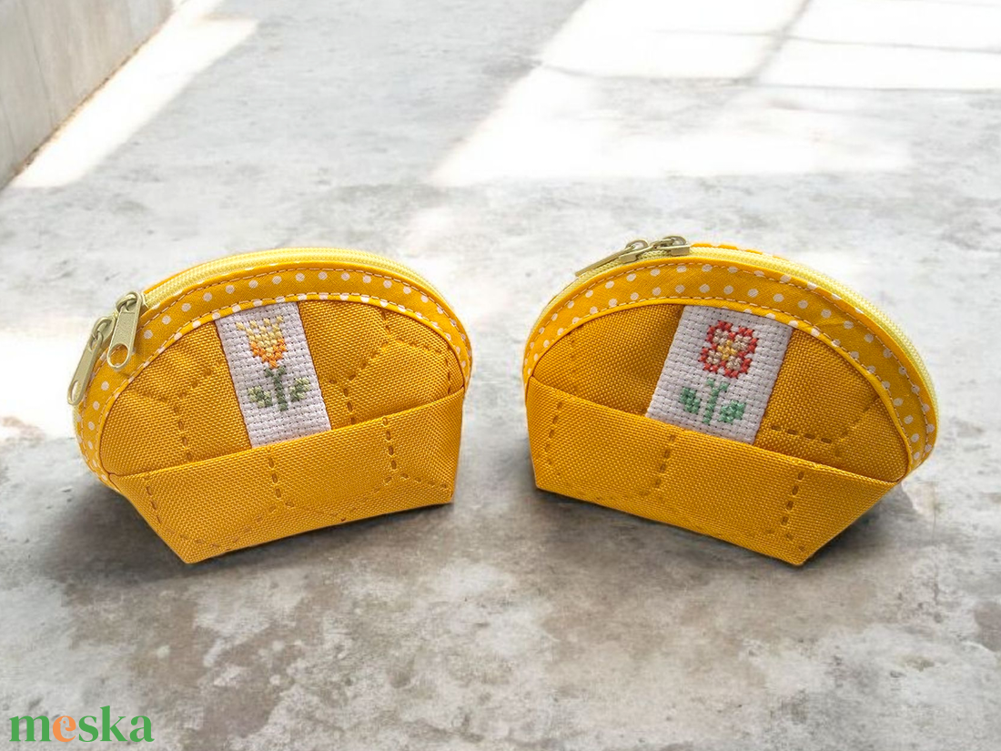 Picurka neszi napsárga - táska & tok - neszesszer - Meska.hu
