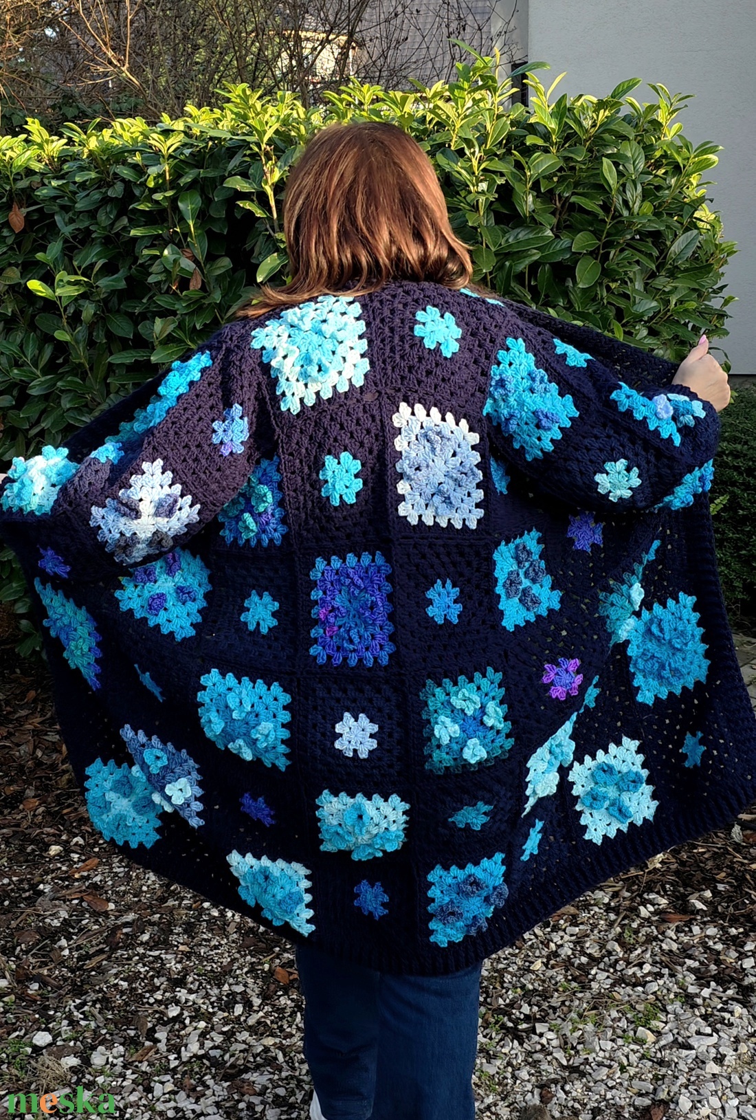 Erka kabátmesék: Éjkert � a csendben nyíló virágok kabátja 44/46-os méret - ruha & divat - női ruha - kardigánok - Meska.hu