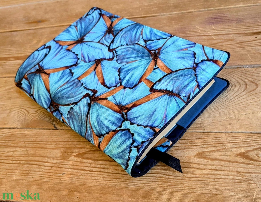 Könyvkabát - kék lepkés - otthon & életmód - papír, írószer - könyv- és füzetborító - Meska.hu