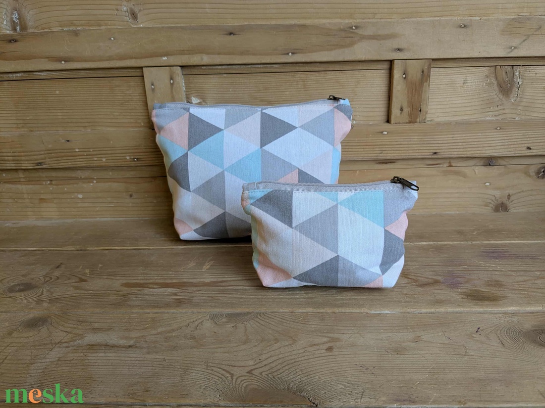 2 db-os szett - Pasztel, háromszögmintás neszesszerek - táska & tok - neszesszer - Meska.hu
