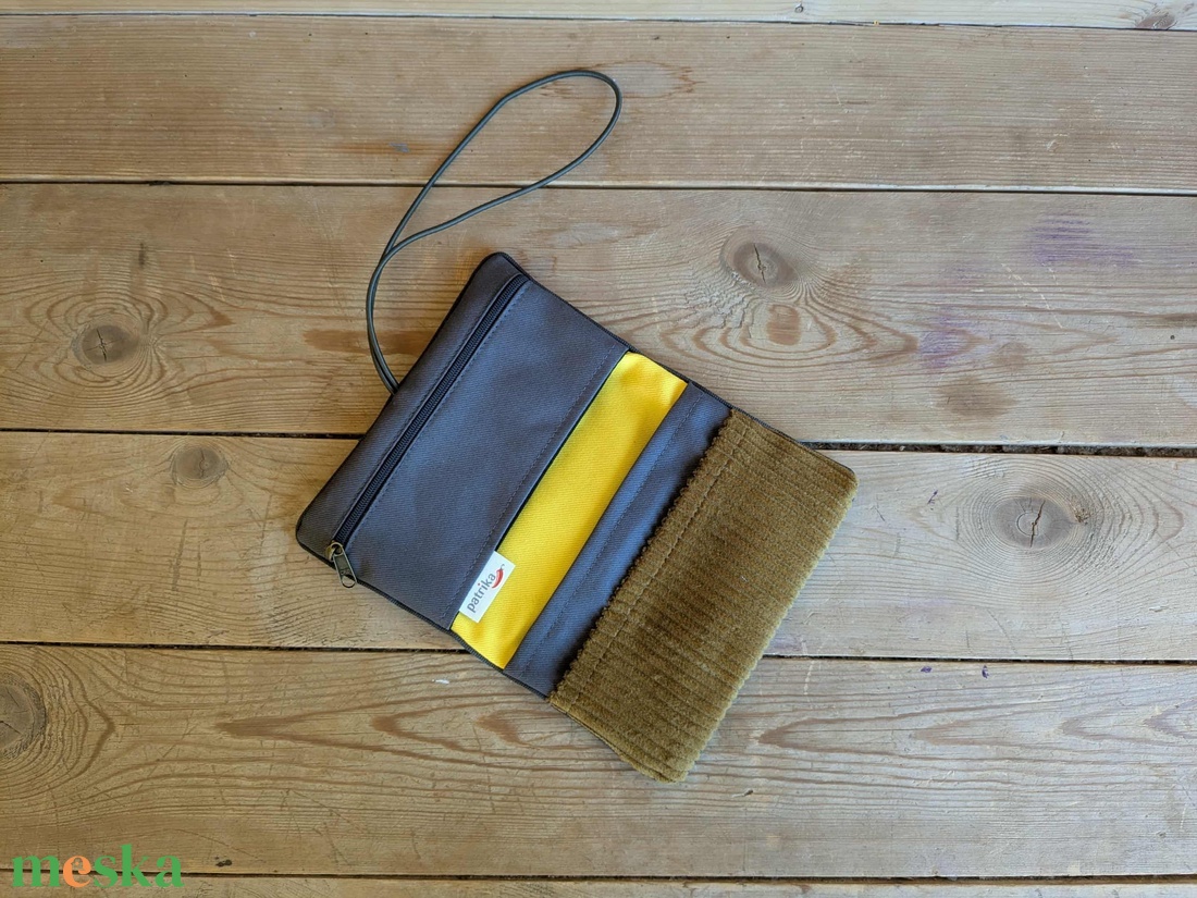 Nem csak dohánytasak -szürke kordbársony sárgával kombinálva - táska & tok - pénztárca & más tok - dohánytasak & szütyő - Meska.hu