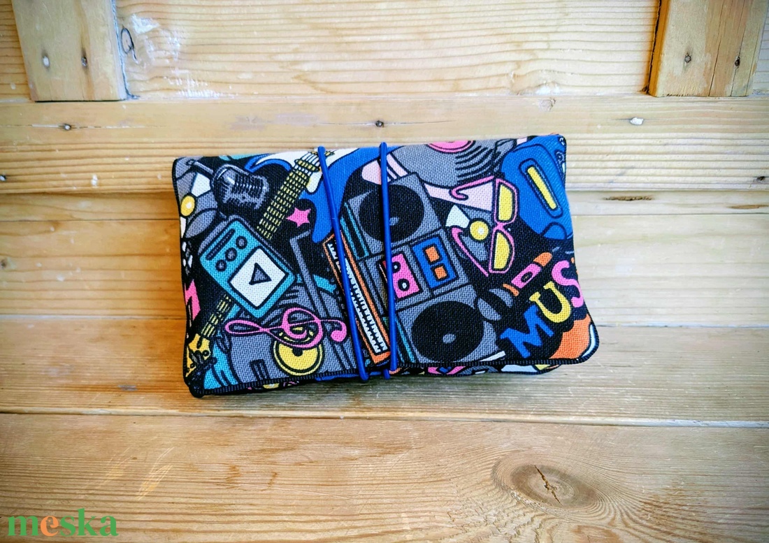 Dohánytasak - zene témában (gitár, magnó, lemezjátszó) - táska & tok - pénztárca & más tok - dohánytasak & szütyő - Meska.hu