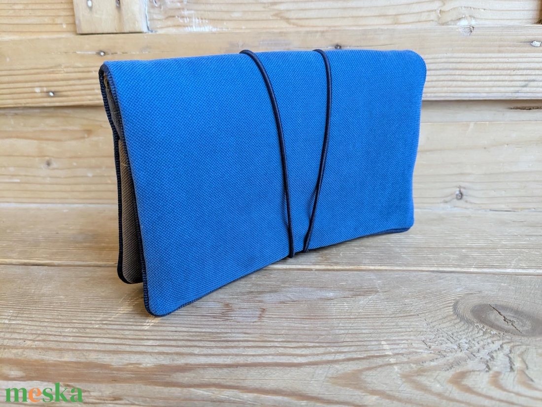 Dohánytasak - kívül kék, belül: barna, homokszín és szürke - táska & tok - pénztárca & más tok - dohánytasak & szütyő - Meska.hu