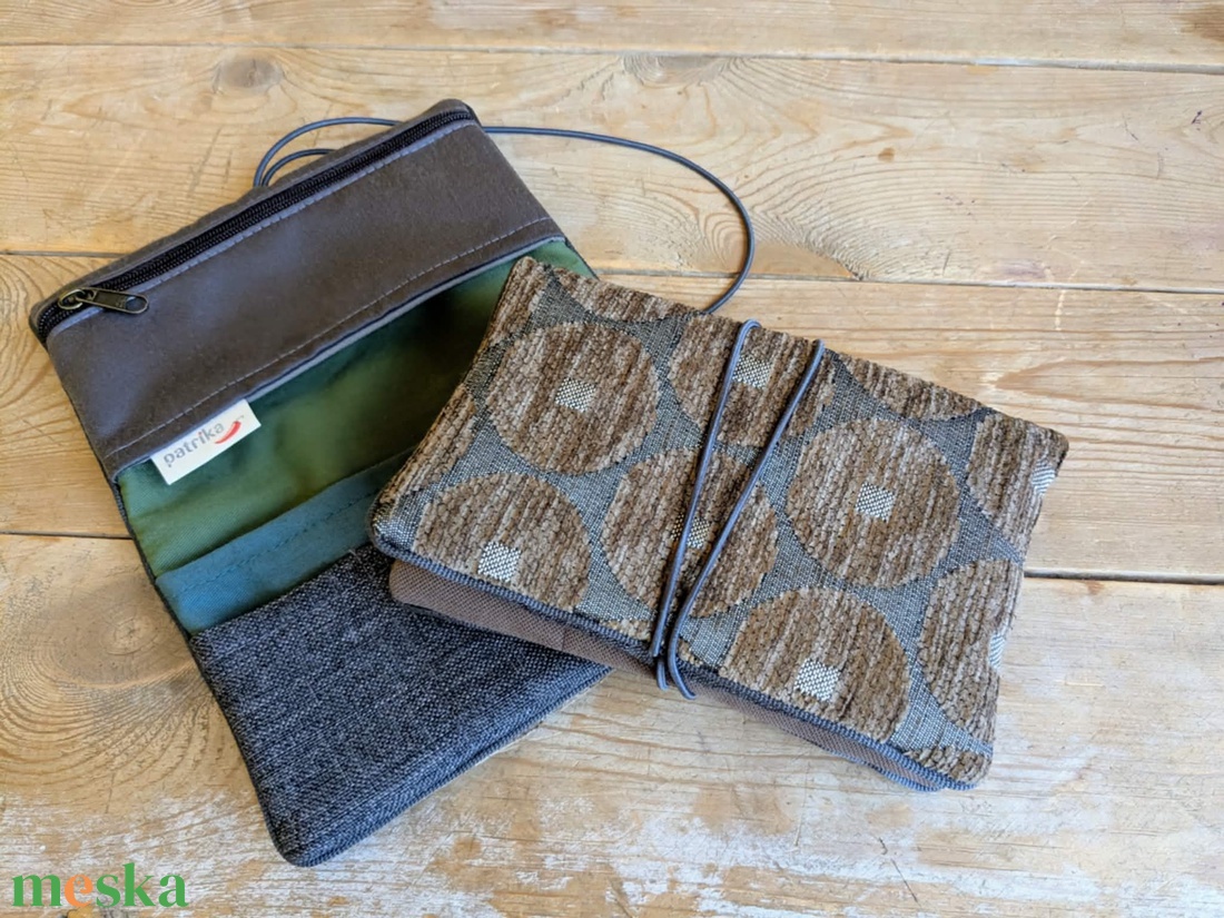 Dohánytasak - szürke, barna körökkel - táska & tok - pénztárca & más tok - dohánytasak & szütyő - Meska.hu