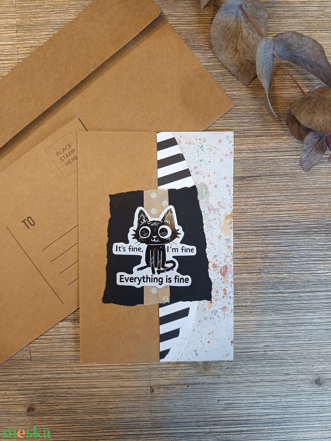 Egyedi, kézzel készült képeslap kollázs technikával - cica /Everything is fine/ - otthon & életmód - papír, írószer - ajándékozás kellékei - képeslap, üdvözlőlap - Meska.hu