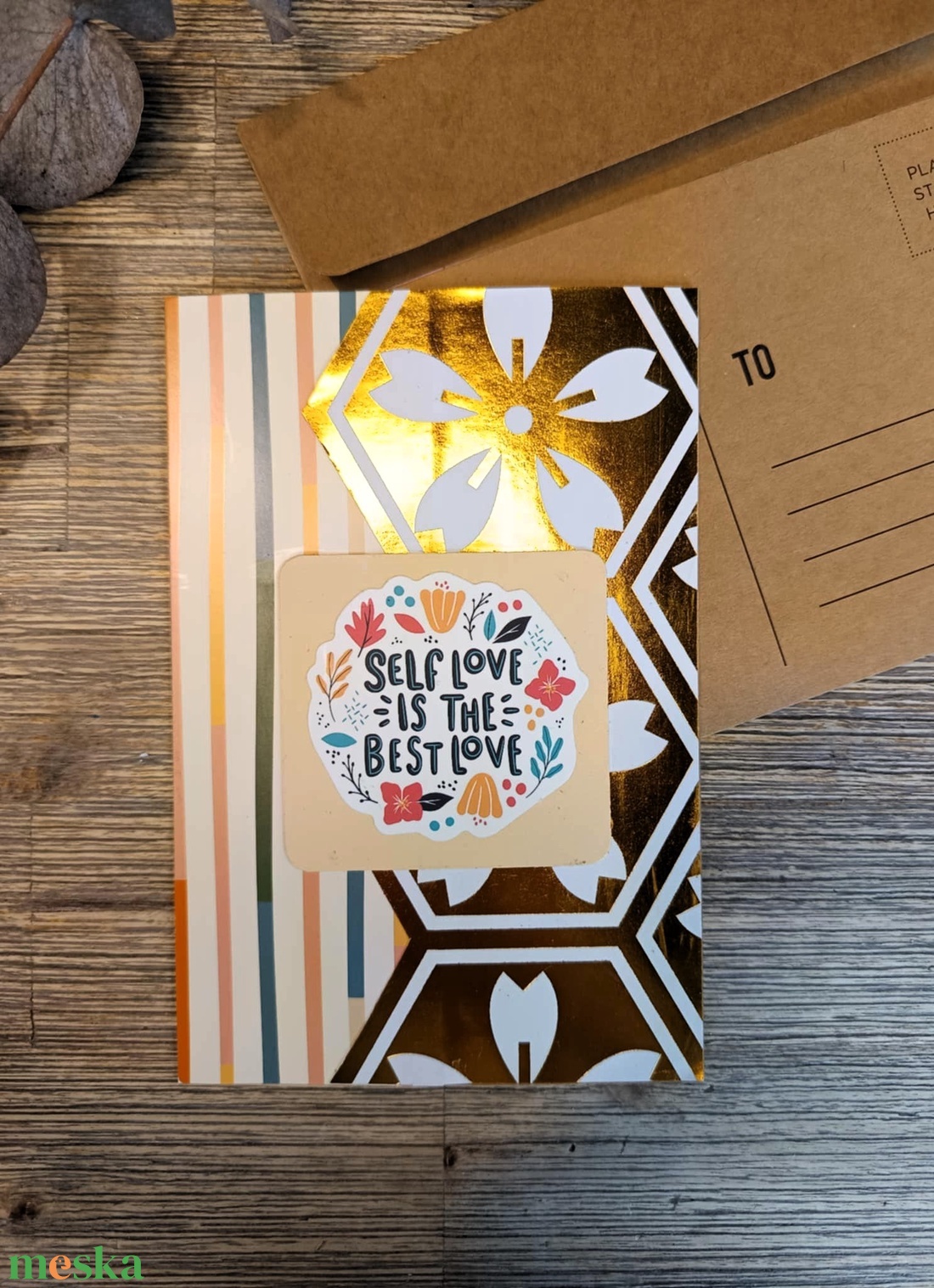 Egyedi képeslap kollázs technikával - Self love is the best love  - otthon & életmód - papír, írószer - ajándékozás kellékei - képeslap, üdvözlőlap - Meska.hu