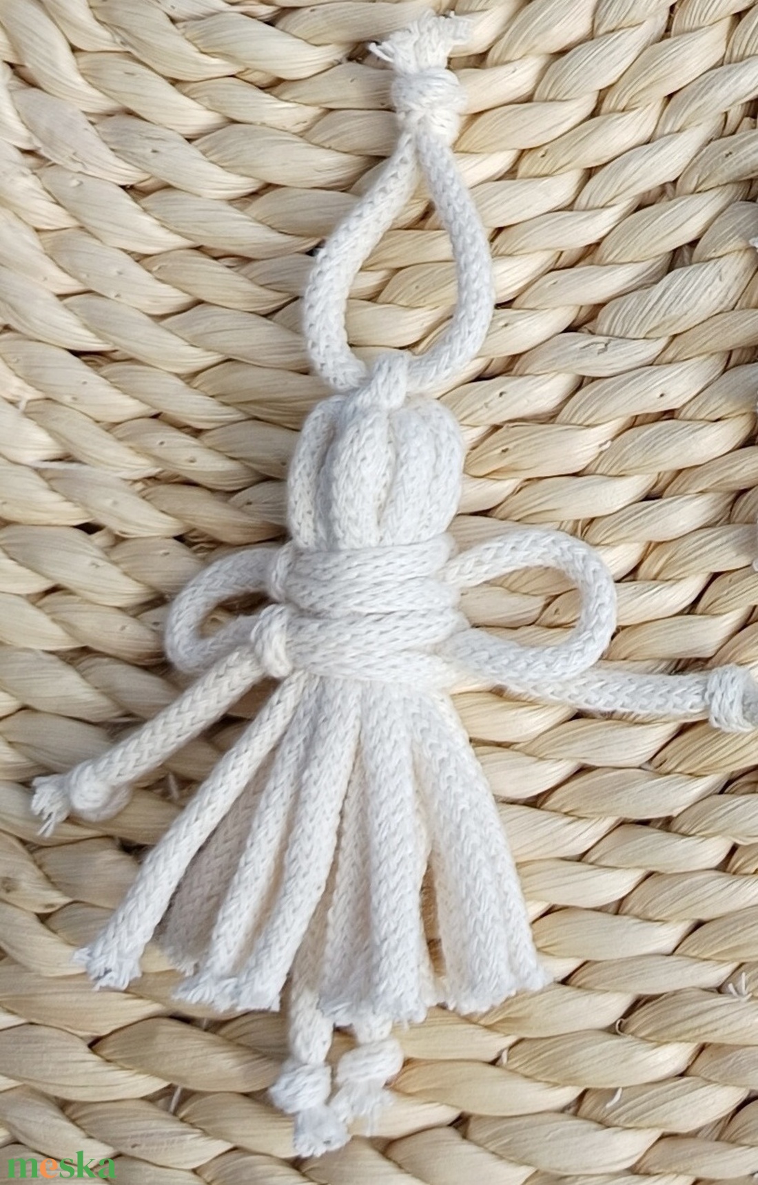 Makramé angyalka karácsonyfadísz - karácsony - karácsonyi lakásdekoráció - karácsonyfadíszek - Meska.hu