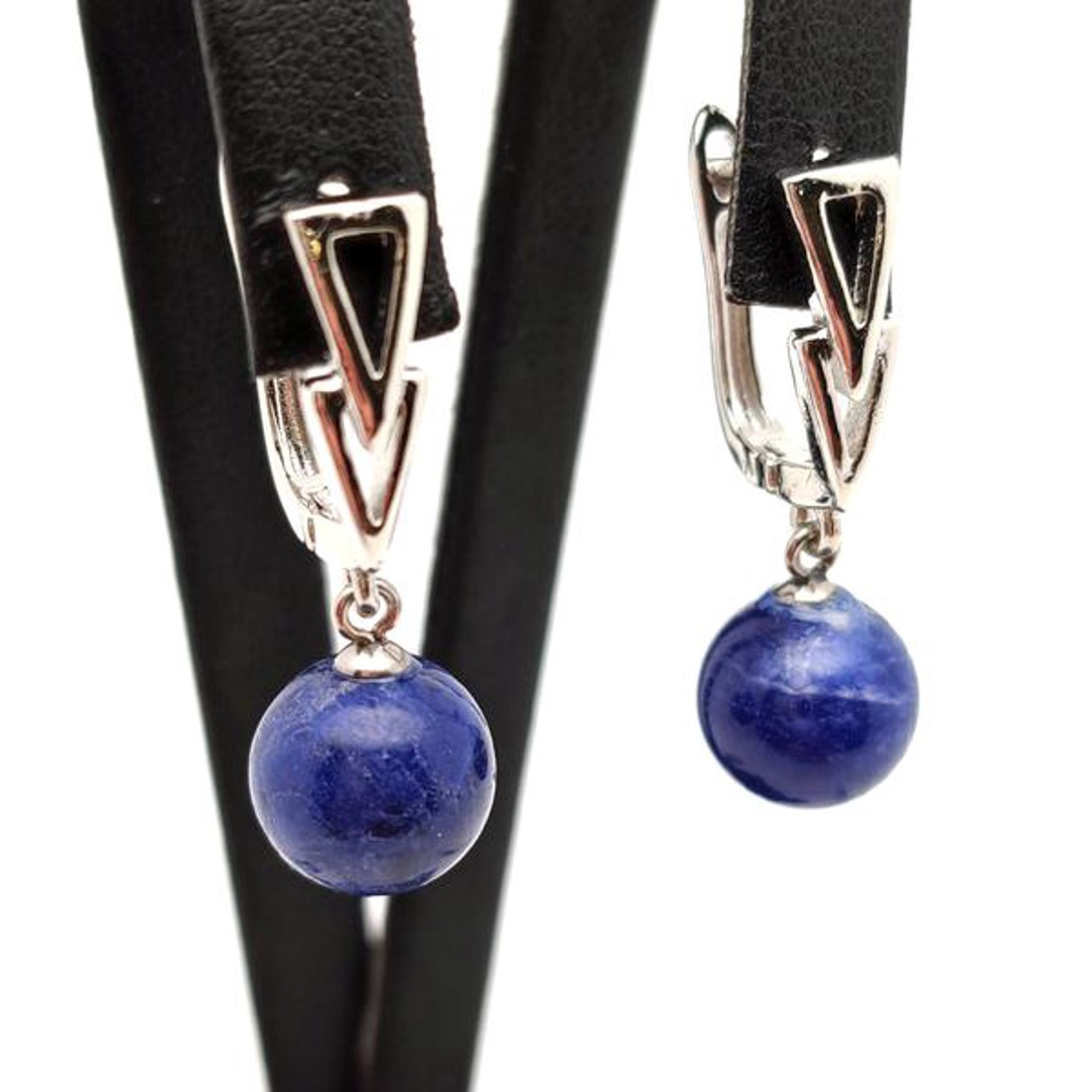 Fülbevaló golyó szodalit nyíl záras 10mm - ékszer - fülbevaló - lógó fülbevaló - Meska.hu