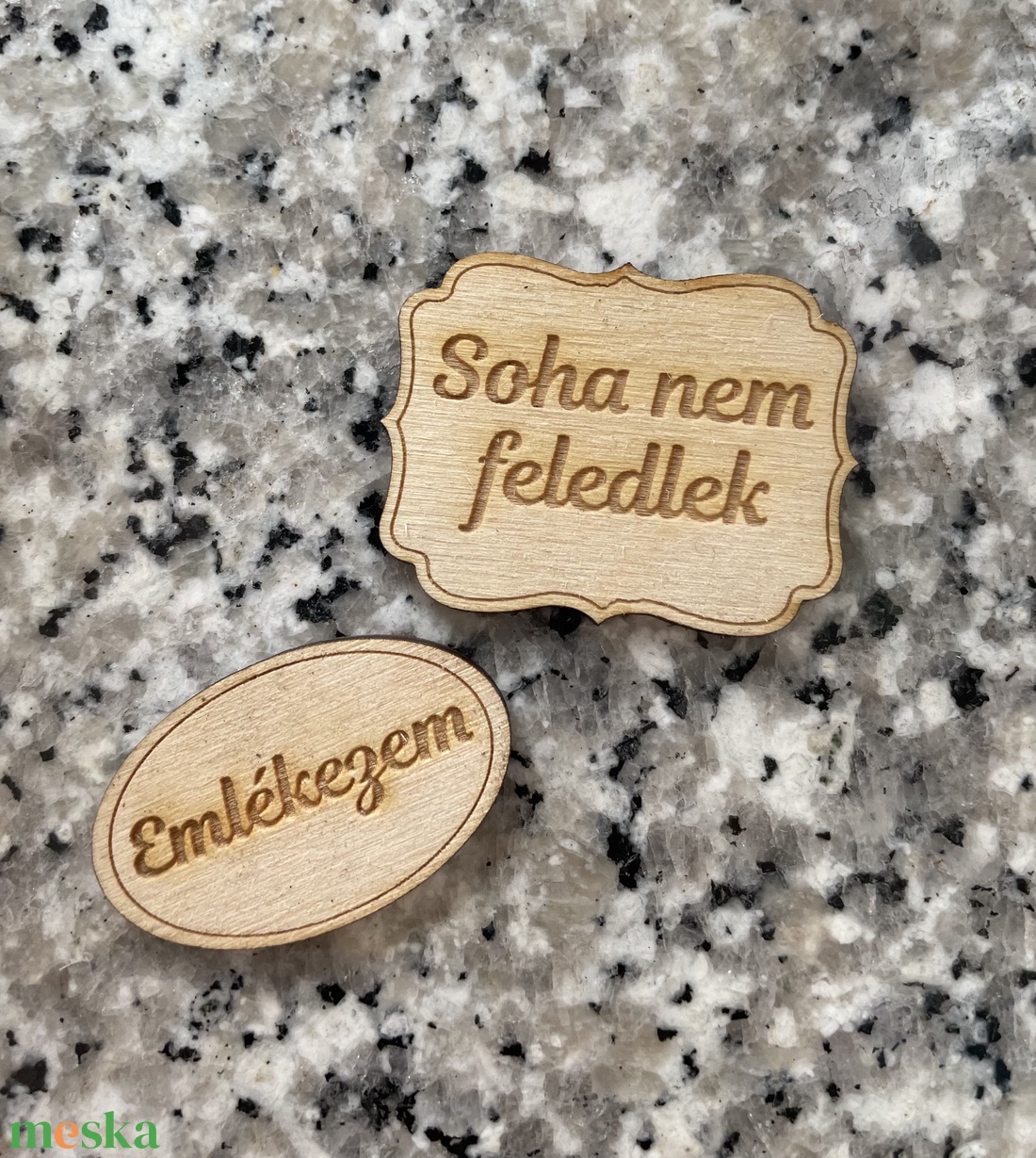 Kegyeleti felirat (kicsi) - otthon & életmód - vallás - temetkezési tárgy - Meska.hu Kegyeleti felirat (kicsi) - otthon & életmód - vallás - temetkezési tárgy - Meska.hu