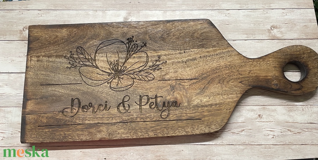 Gravírozott mangófa vágódeszka 50 x 20 cm, névre szóló ajándék, nászajándéknak - otthon & életmód - konyhafelszerelés, tálalás - sütés, főzés - vágódeszka - Meska.hu