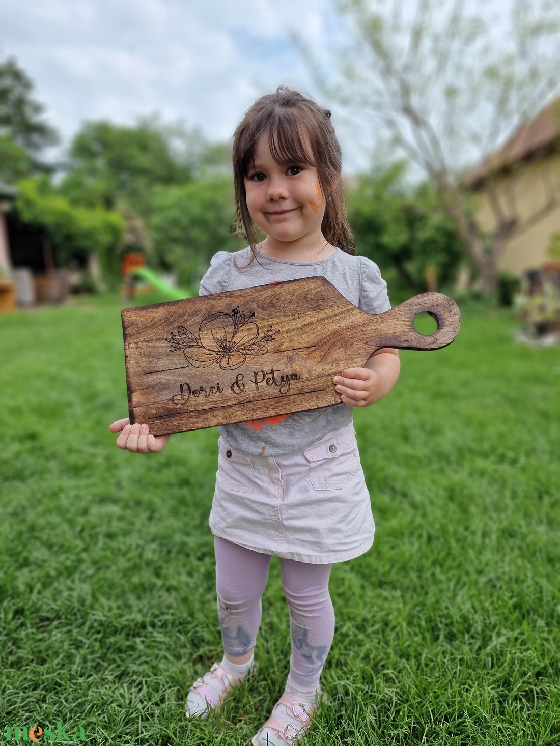 Gravírozott mangófa vágódeszka 50 x 20 cm, névre szóló ajándék, nászajándéknak - otthon & életmód - konyhafelszerelés, tálalás - sütés, főzés - vágódeszka - Meska.hu
