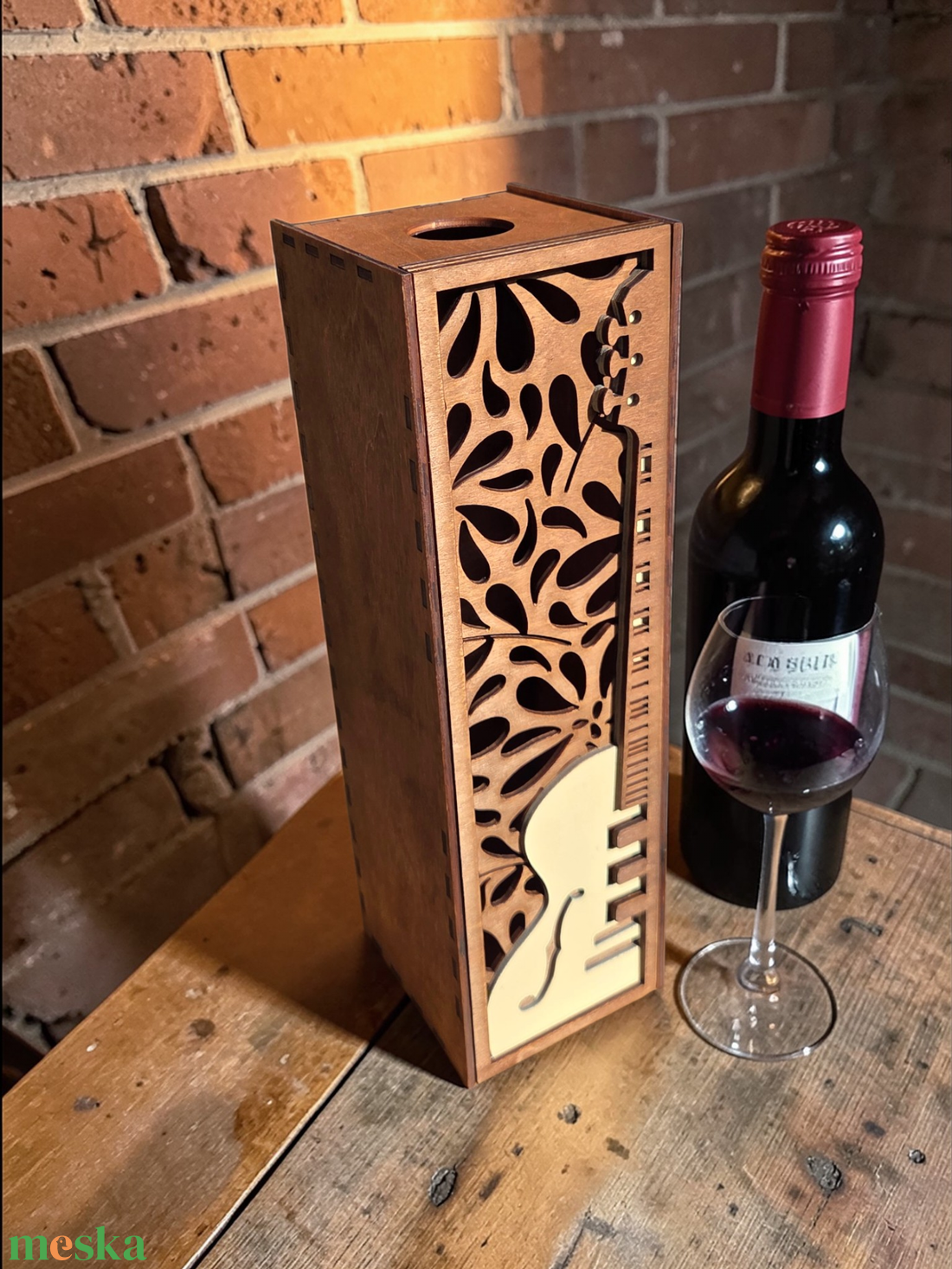 Prémium italtartó - születésnapra, névnapra, évfordulóra, ajándékba - gitár - otthon & életmód - konyhafelszerelés, tálalás - italos kellékek - italtartó - Meska.hu