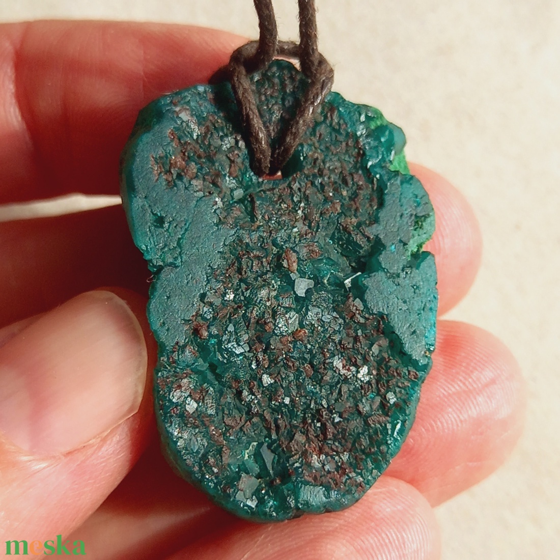 Nyers dioptáz medál Mélységes megnyugvás, Dioptáz medál, Dioptáz - ékszer - nyaklánc - medálos nyaklánc - Meska.hu