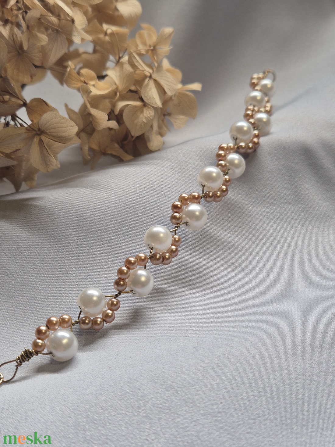 Egyedi kézzel készült gyöngy karkötő - ékszer - karkötő - gyöngyös karkötő - Meska.hu