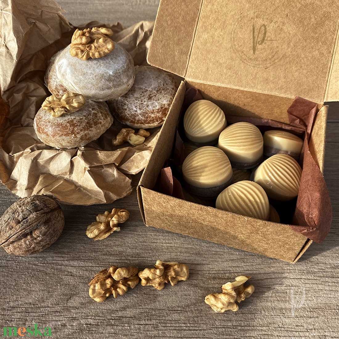 Walnut Kisses - illatviasz - karácsony - karácsonyi lakásdekoráció - karácsonyi illatgyertya, mécses - Meska.hu