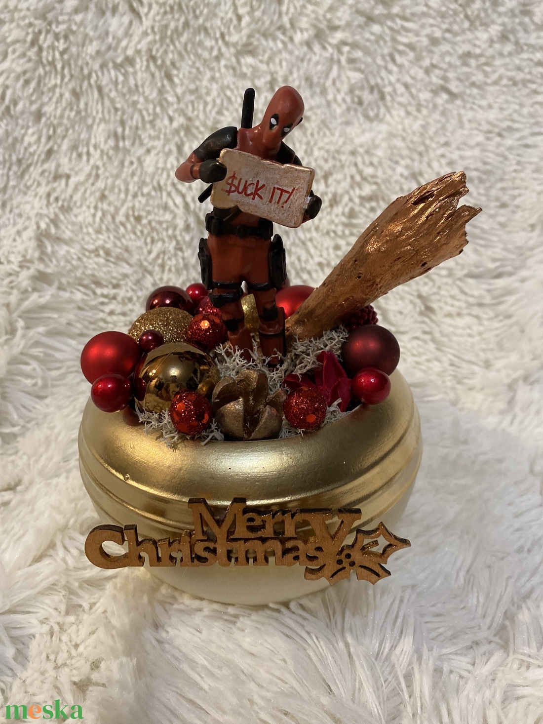 Deadpool.  Karácsonyi asztal disz  - karácsony - adventi díszek - adventi koszorú - Meska.hu