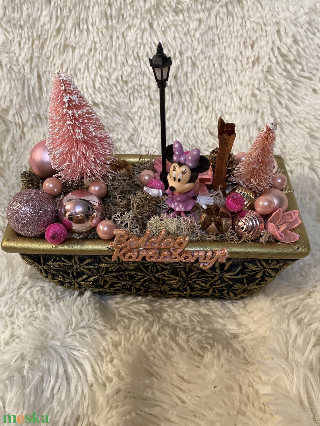 Minnie egér. Karácsonyi asztaldísz - karácsony - adventi díszek - adventi koszorú - Meska.hu Minnie egér. Karácsonyi asztaldísz - karácsony - adventi díszek - adventi koszorú - Meska.hu