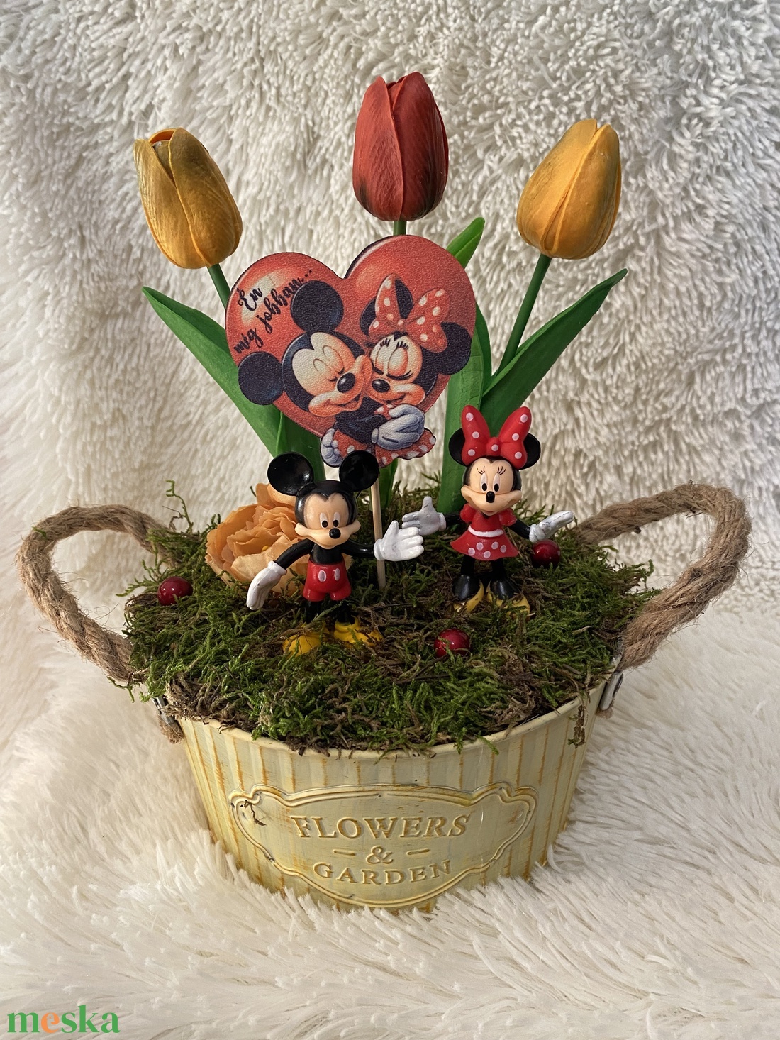 Disney Mickey , Minnie asztal disz - otthon & életmód - dekoráció - virágdísz és tartó - virágtartó - Meska.hu Disney Mickey , Minnie asztal disz - otthon & életmód - dekoráció - virágdísz és tartó - virágtartó - Meska.hu