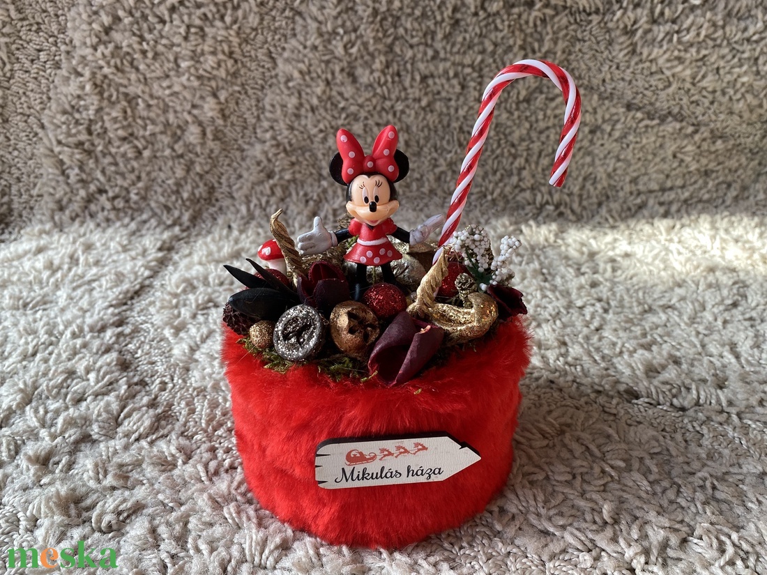 Disney Minnie Egér karácsonyi asztal disz  - karácsony - karácsonyi lakásdekoráció - karácsonyfadíszek - Meska.hu