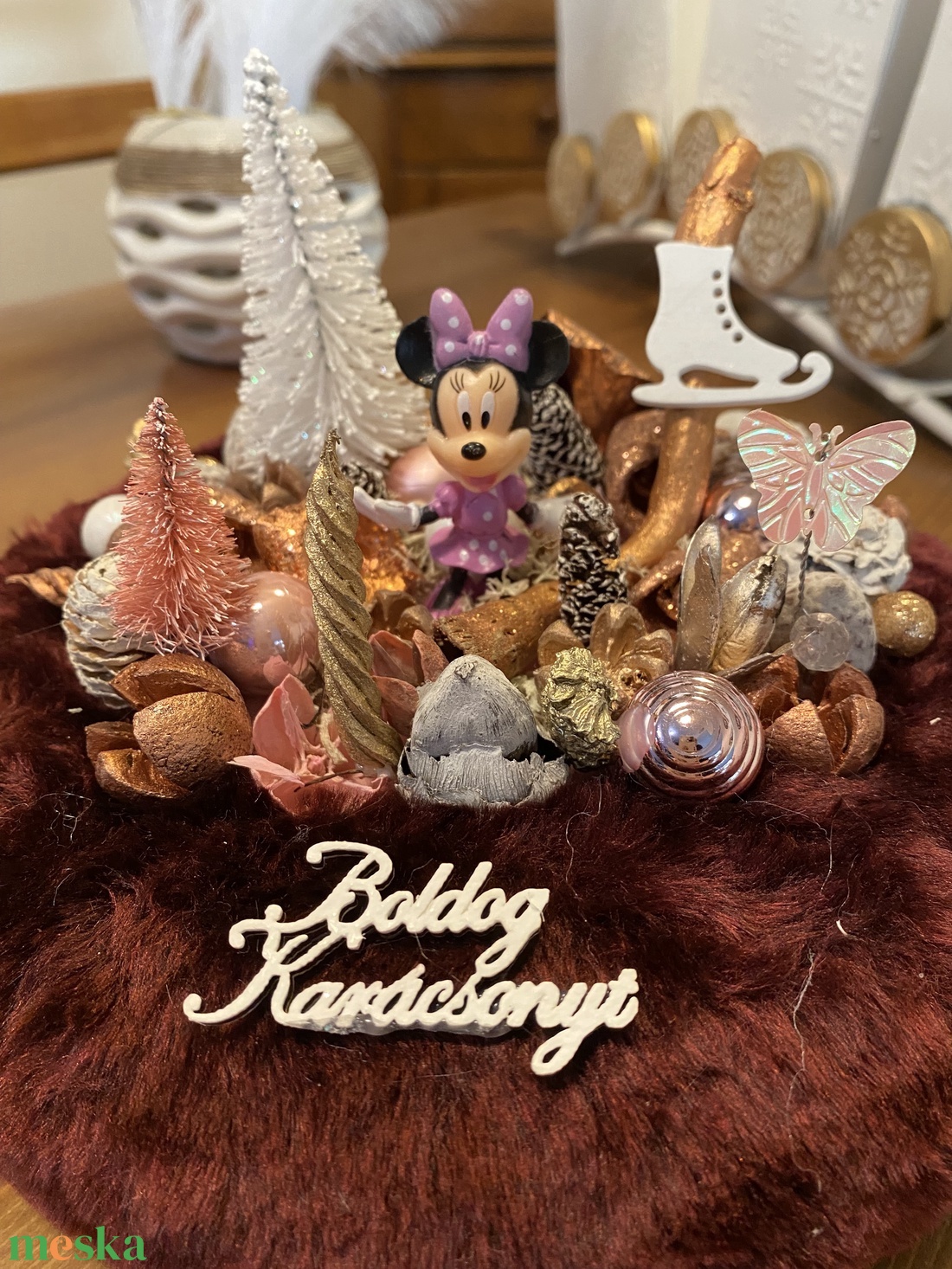 Disney Minnie Egér karácsonyi asztal disz  - karácsony - karácsonyi lakásdekoráció - karácsonyfadíszek - Meska.hu